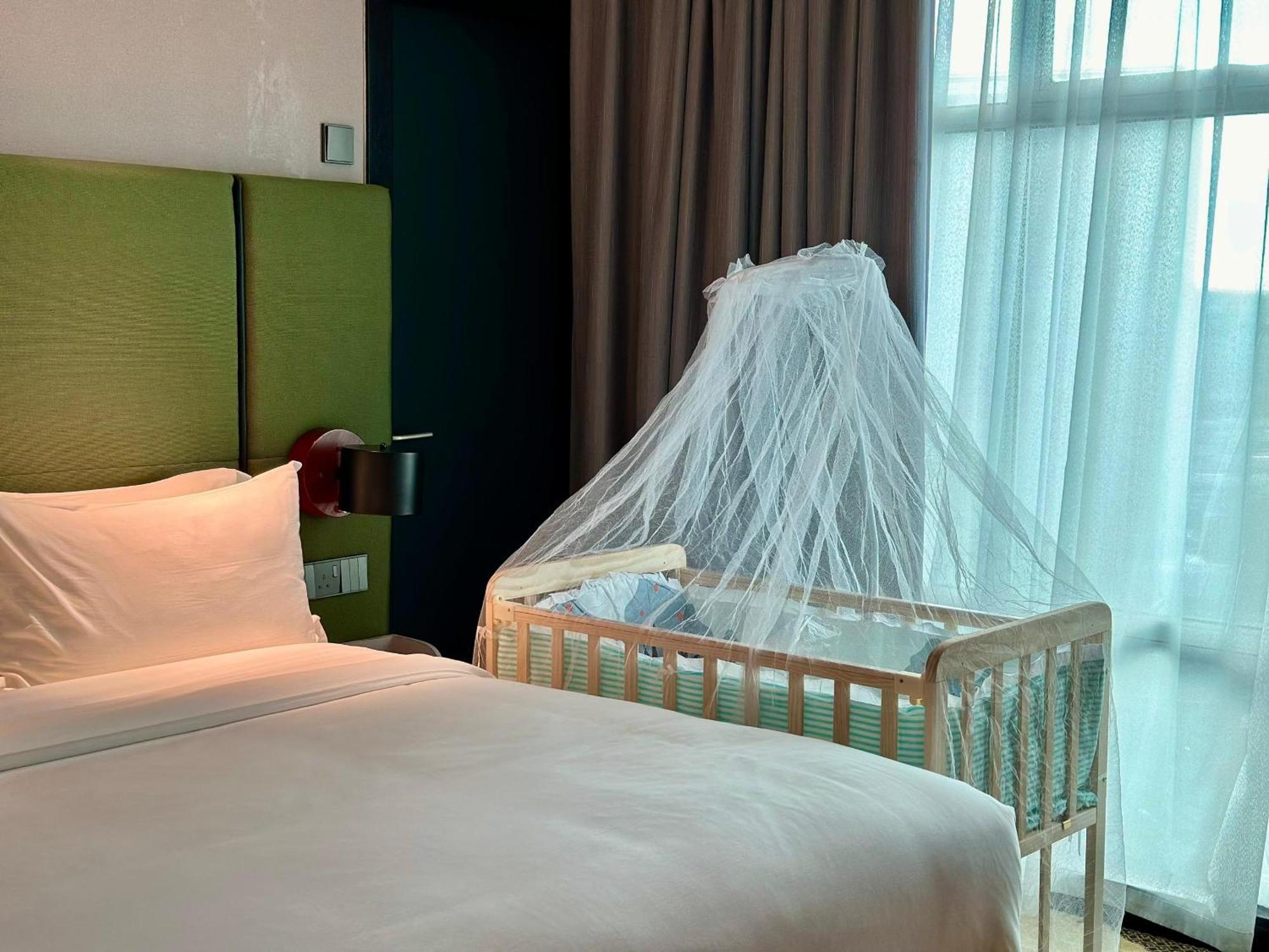 King Park Hotel Kota Kinabalu Exteriör bild